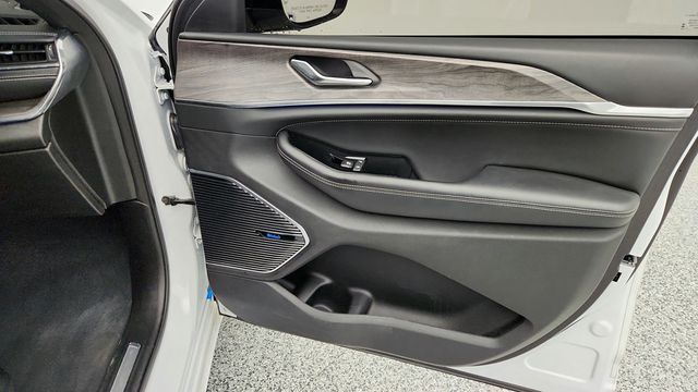 2023 Jeep Grand Cherokee 4xe Overland 4x4 - 22955047 - 25