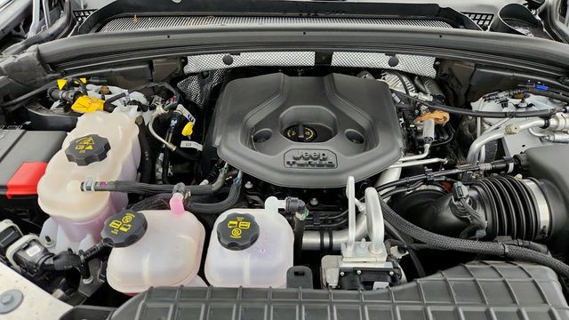 2023 Jeep Grand Cherokee 4xe Overland 4x4 - 22955047 - 26