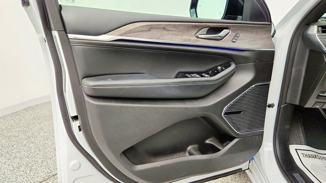 2023 Jeep Grand Cherokee 4xe Overland 4x4 - 23068950 - 10