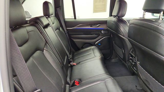 2023 Jeep Grand Cherokee 4xe Overland 4x4 - 23068950 - 19
