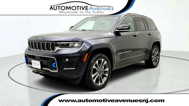 2023 Jeep Grand Cherokee 4xe Overland 4x4 - 23089865 - 0