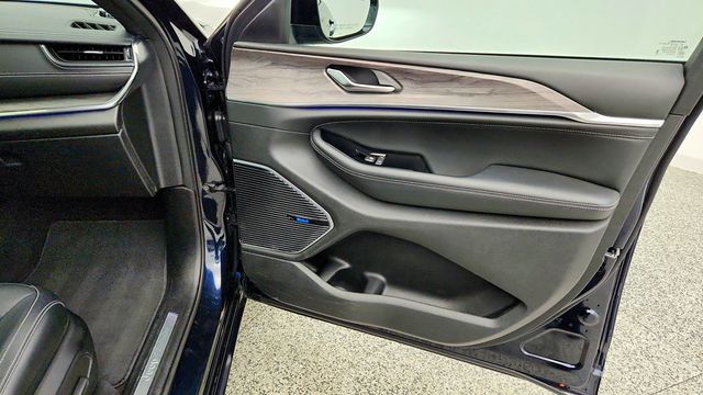 2023 Jeep Grand Cherokee 4xe Overland 4x4 - 23089865 - 26