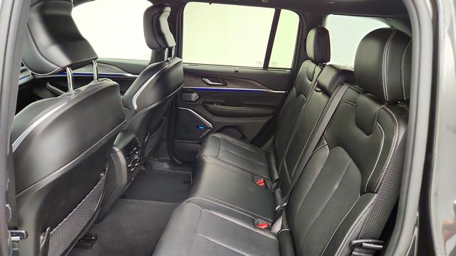 2023 Jeep Grand Cherokee 4xe Overland 4x4 w/ Adv ProTech III & Luxury Tech IV - 23046984 - 19