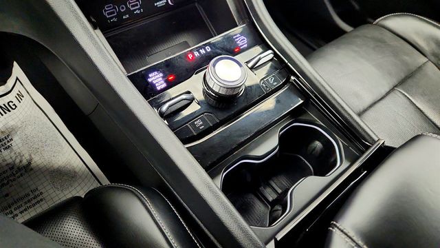 2023 Jeep Grand Cherokee 4xe Overland 4x4 with Advanced ProTech III & Luxury Tech IV Groups - 22959771 - 16