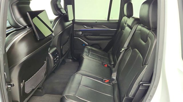 2023 Jeep Grand Cherokee 4xe Overland 4x4 with Advanced ProTech III & Luxury Tech IV Groups - 22959771 - 20