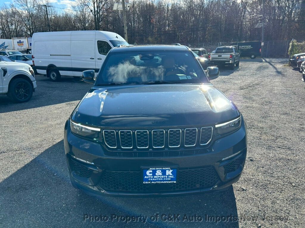 2023 Jeep Cherokee Summit Reserve 4xe photo 3