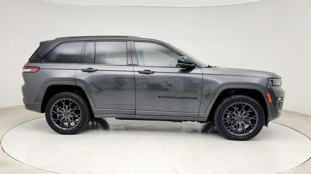 2023 Jeep Grand Cherokee 4xe Summit Reserve 4x4 with High Altitude Pkg & Luxury Tech Group V - 22941120 - 3