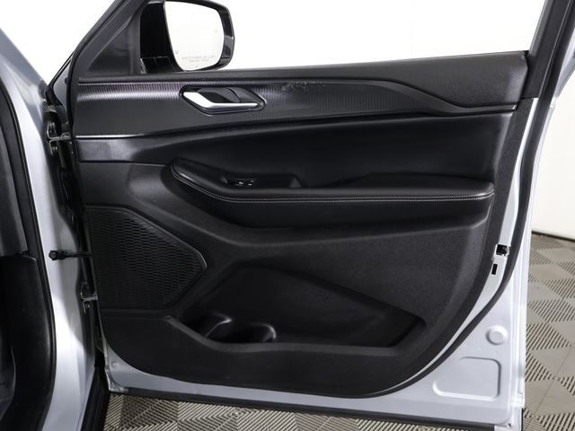 2023 Jeep Grand Cherokee L Altitude - 22944499 - 22