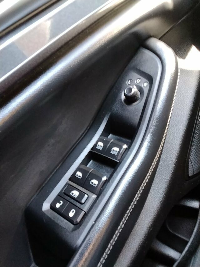 2023 Jeep Grand Cherokee L Altitude 4x2 - 23022957 - 28