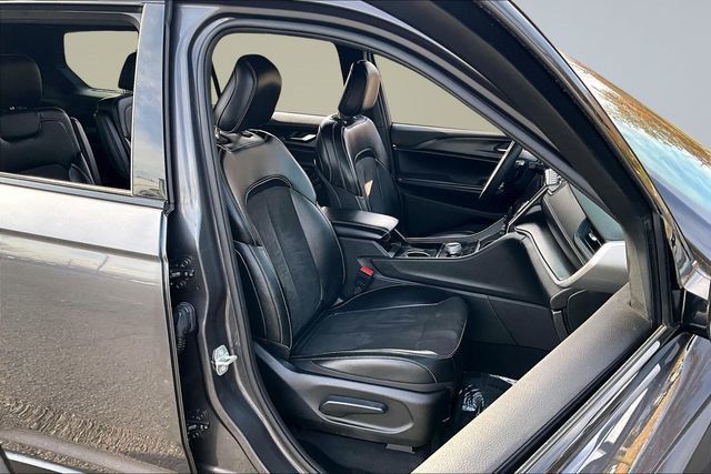 2023 Jeep Grand Cherokee L Altitude 4x4 - 22950440 - 12