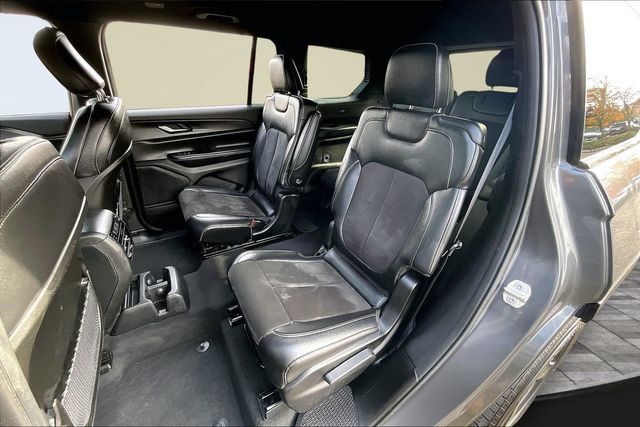 2023 Jeep Grand Cherokee L Altitude 4x4 - 22950440 - 16