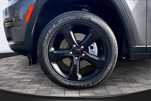 2023 Jeep Grand Cherokee L Altitude 4x4 - 22950440 - 35