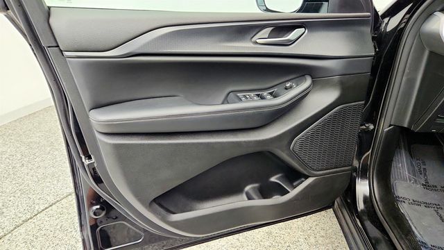 2023 Jeep Grand Cherokee L Altitude 4x4 - 23033422 - 9