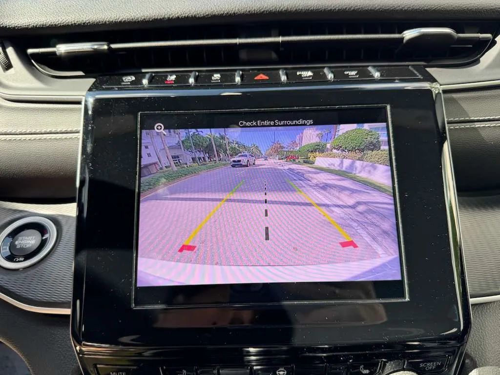 2023 Jeep Grand Cherokee L Altitude Sport Utility 4D - 22956017 - 37