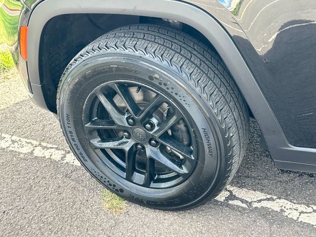 2023 Jeep Grand Cherokee L Laredo - 22967782 - 11