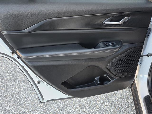 2023 Jeep Grand Cherokee L Laredo - 22976605 - 32