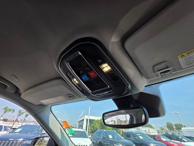 2023 Jeep Grand Cherokee L Laredo - 22895115 - 10