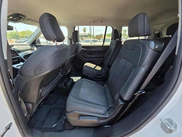 2023 Jeep Grand Cherokee L Laredo - 22895115 - 17