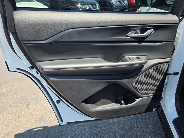 2023 Jeep Grand Cherokee L Laredo - 22895115 - 21