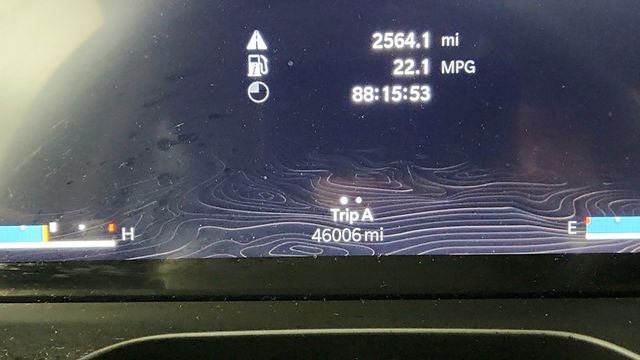 2023 Jeep Grand Cherokee L Laredo 4x4 with Luxury Tech Group I and Power Sunroof - 22948606 - 14