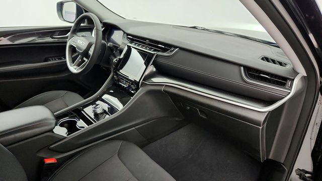 2023 Jeep Grand Cherokee L Laredo 4x4 with Luxury Tech Group I and Power Sunroof - 22948606 - 23