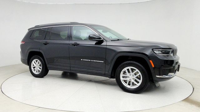 2023 Jeep Grand Cherokee L Laredo 4x4 with Luxury Tech Group I and Power Sunroof - 22948606 - 2