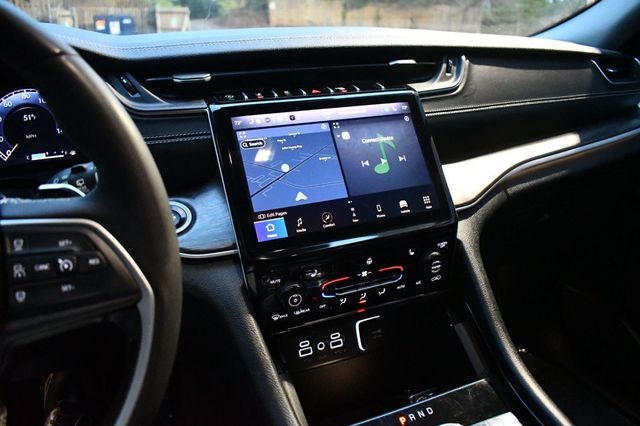 2023 Jeep Grand Cherokee L Limited 4x4 - 22948609 - 31