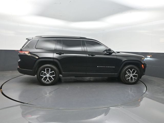 2023 Jeep Grand Cherokee L Limited 4x4 - 23071694 - 35