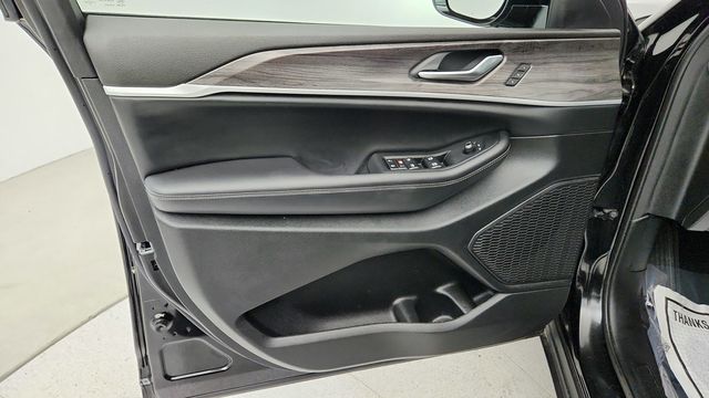 2023 Jeep Grand Cherokee L Limited 4x4 - 22949830 - 10