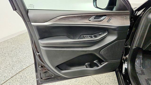 2023 Jeep Grand Cherokee L Limited 4x4 - 23083964 - 9