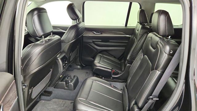 2023 Jeep Grand Cherokee L Limited 4x4 - 23083964 - 19