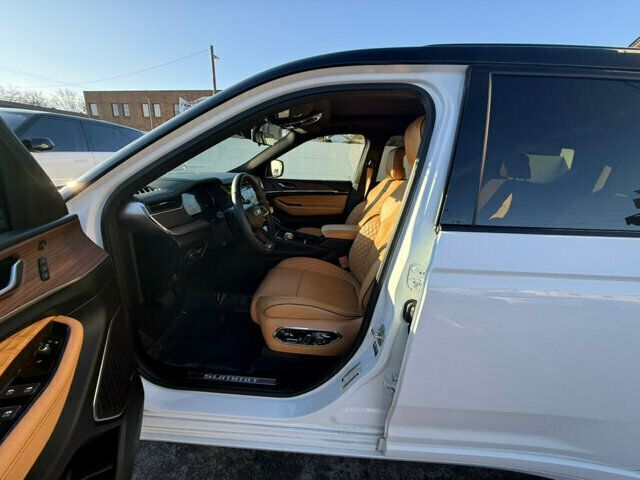 2023 Jeep Grand Cherokee L MSRP$75520/Summit/4WD/AdvancedPro-TechGroup/HeadsUpDisplay - 22734568 - 9