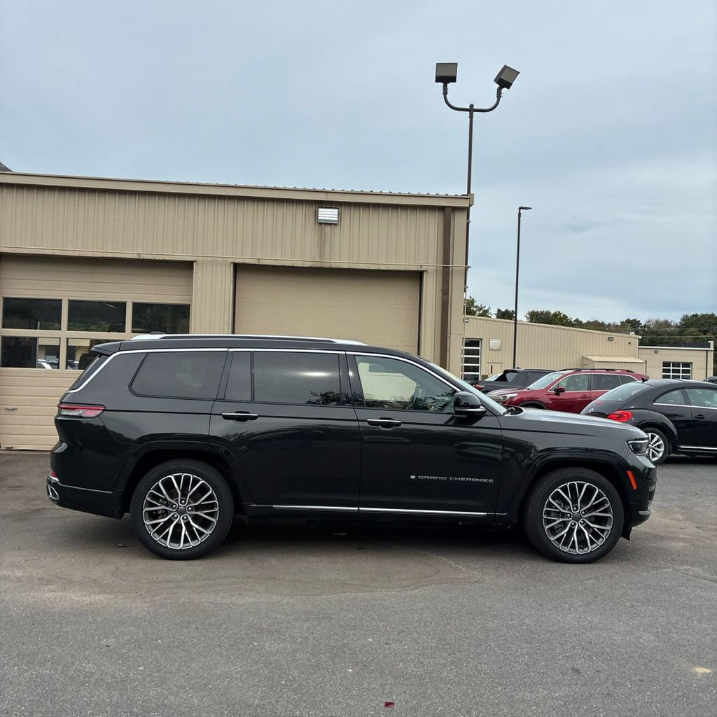 2023 Jeep Grand Cherokee L MSRP$75755/Luxury Tech Pkg/Heads Up Display/Night Vision Pkg - 23093325 - 2