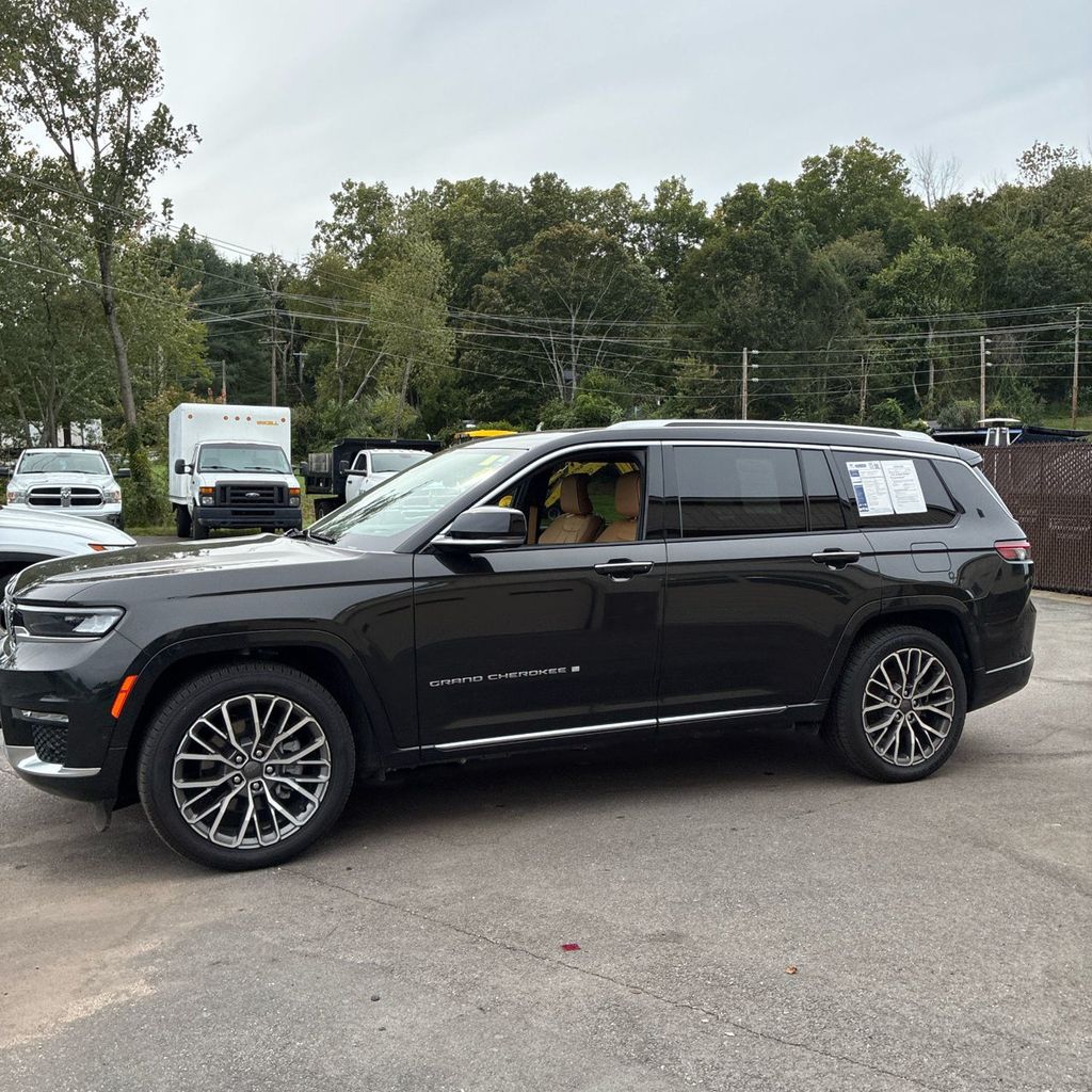 2023 Jeep Grand Cherokee L MSRP$75755/Luxury Tech Pkg/Heads Up Display/Night Vision Pkg - 23093325 - 3