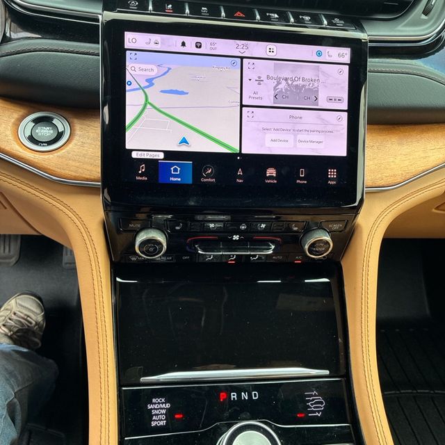 2023 Jeep Grand Cherokee L MSRP$75755/Luxury Tech Pkg/Heads Up Display/Night Vision Pkg - 23093325 - 8