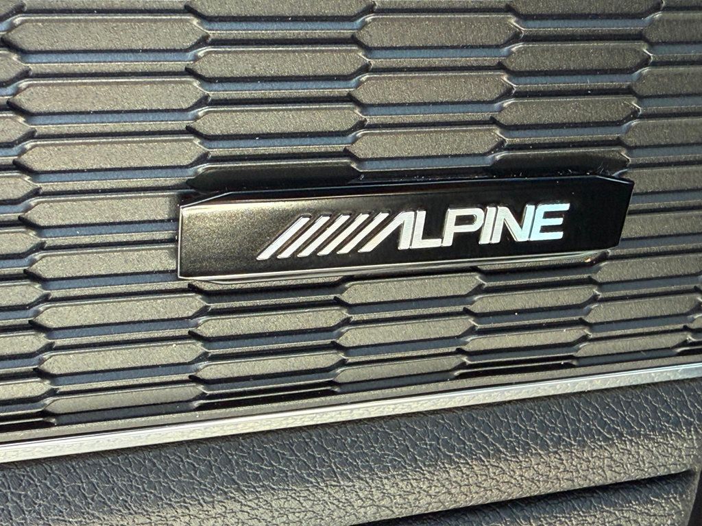 2023 Jeep Grand Cherokee L Overland 4x2 - 22897933 - 25