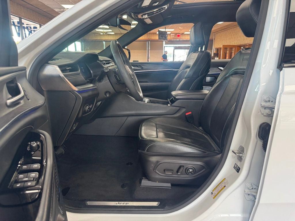 2023 Jeep Grand Cherokee L Overland 4x4 - 23072122 - 14