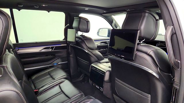 2023 Jeep Grand Wagoneer 4x4 - 23083571 - 23