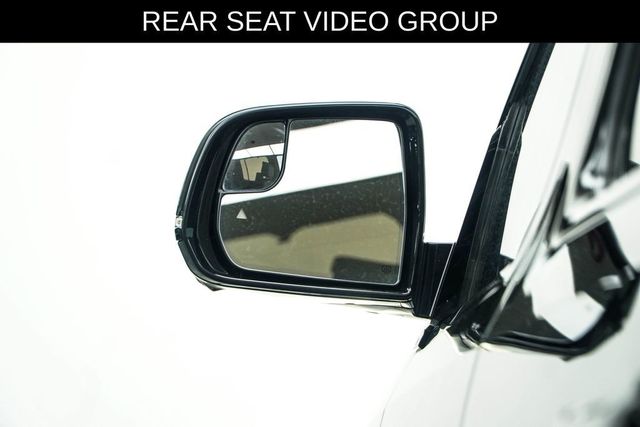 2023 Jeep Grand Wagoneer Series III - 23040670 - 12