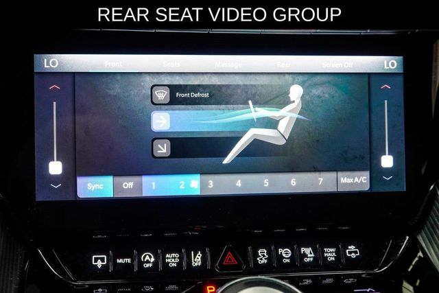 2023 Jeep Grand Wagoneer Series III - 23040670 - 19