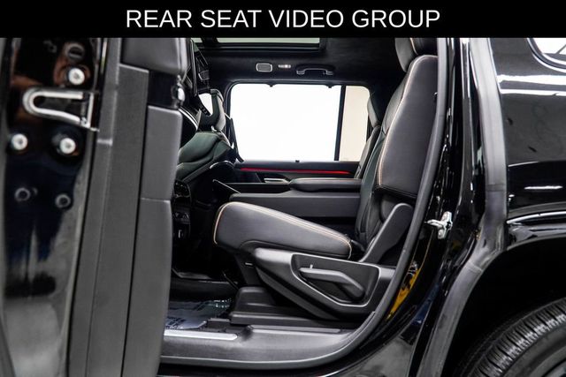 2023 Jeep Grand Wagoneer Series III - 23040670 - 41