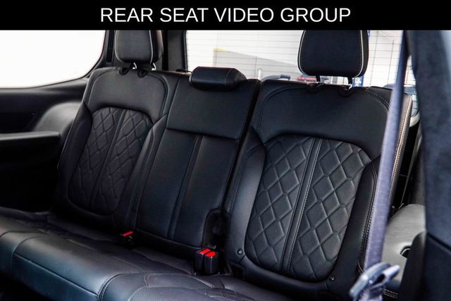 2023 Jeep Grand Wagoneer Series III - 23040670 - 46