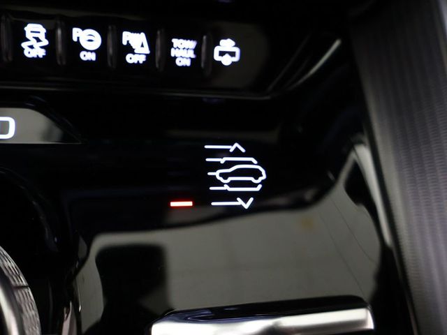 2023 Jeep Grand Wagoneer Series III - 23026941 - 70