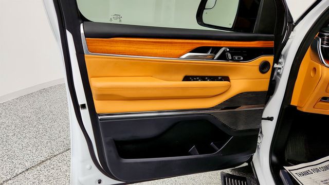 2023 Jeep Grand Wagoneer Series III 4x4 - 22962081 - 10