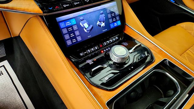 2023 Jeep Grand Wagoneer Series III 4x4 - 22962081 - 14