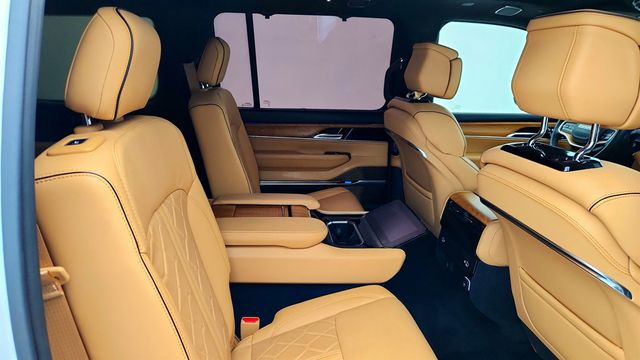2023 Jeep Grand Wagoneer Series III 4x4 - 22962081 - 21