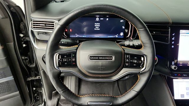 2023 Jeep Grand Wagoneer Series III Obsidian 4x4 with Heavy Duty Trailer Tow Package - 22953815 - 12