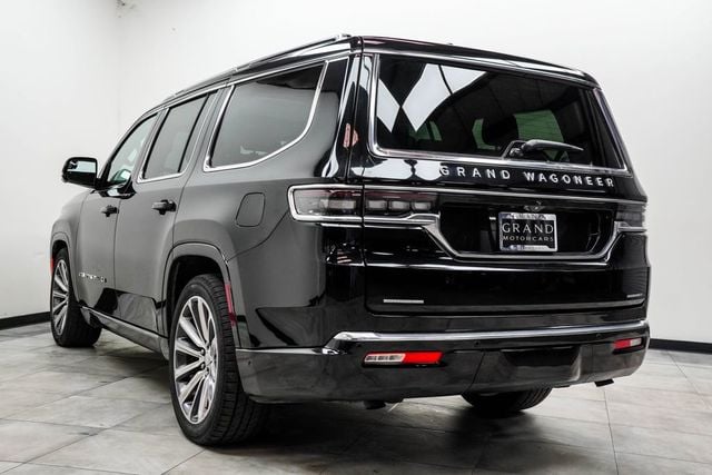 2023 Jeep Grand Wagoneer Series II Obsidian 4x4 - 23013076 - 10