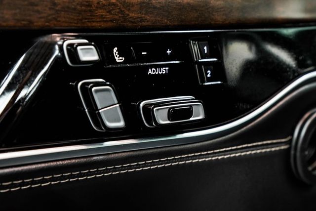 2023 Jeep Grand Wagoneer Series II Obsidian 4x4 - 23013076 - 50