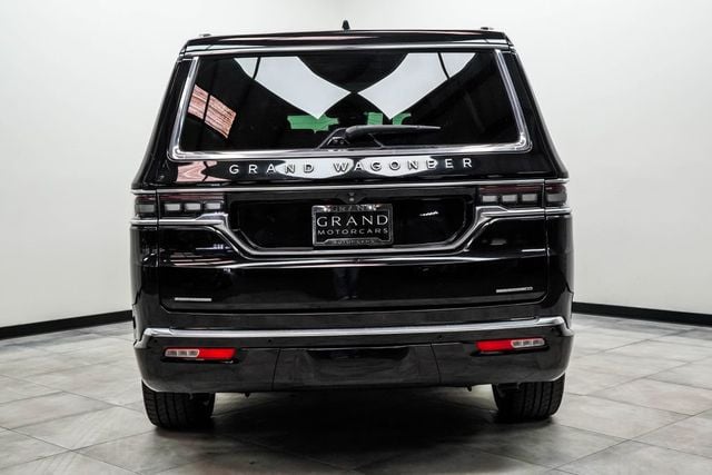 2023 Jeep Grand Wagoneer Series II Obsidian 4x4 - 23013076 - 8
